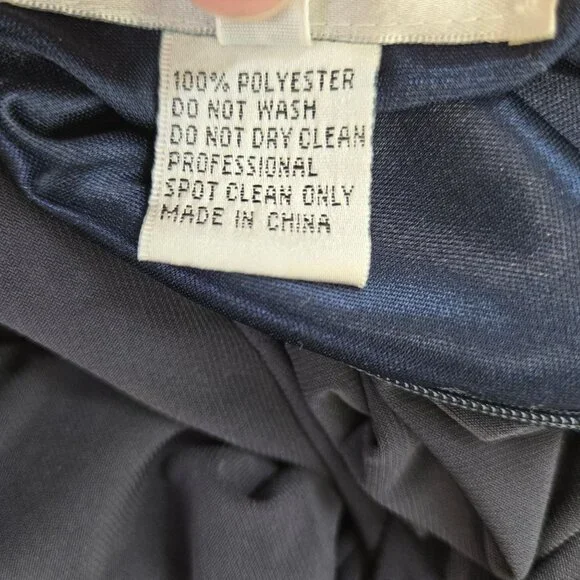 Sherri Hill Two Piece Shimmery Sleeveless Cross Stitch Beaded Gown Size 4 - Picture 12 of 12